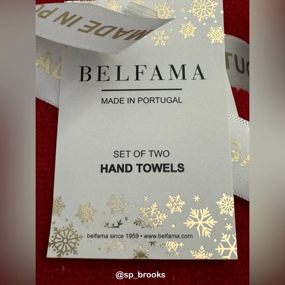 🎁BELFAMA Hand Towel Set - Holiday Red with White Holiday Icons - Set of 2